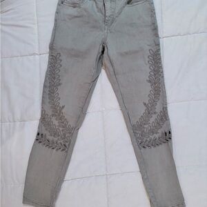 Tru Luxe Jeans Gray Embroidered Skinny Jeans